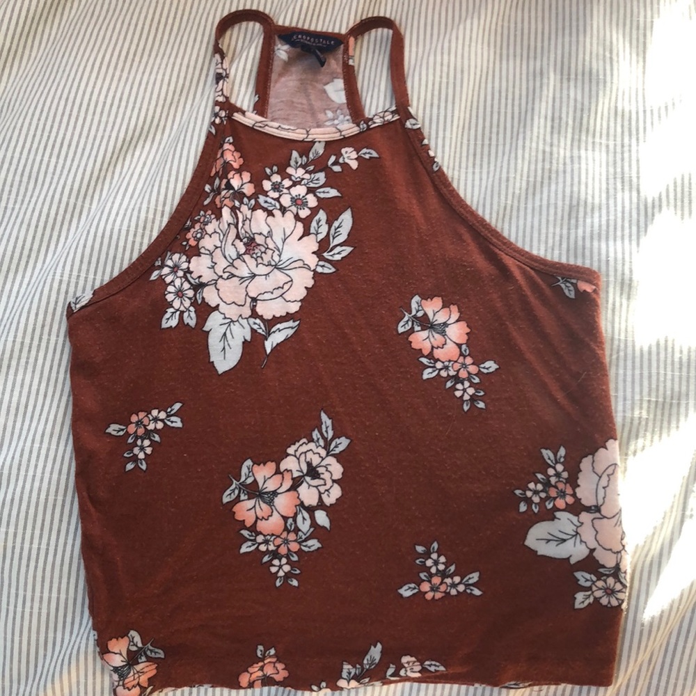 halter cropped tank top🦋